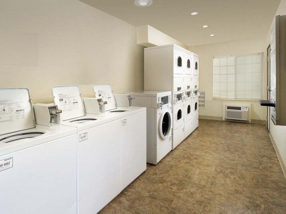 Extended Stay America Select Suites - Fayetteville - Fort Bragg Eksteriør bilde